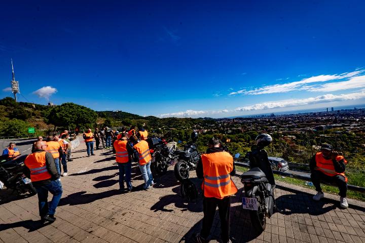 Ruta de motos electricas en barcelona