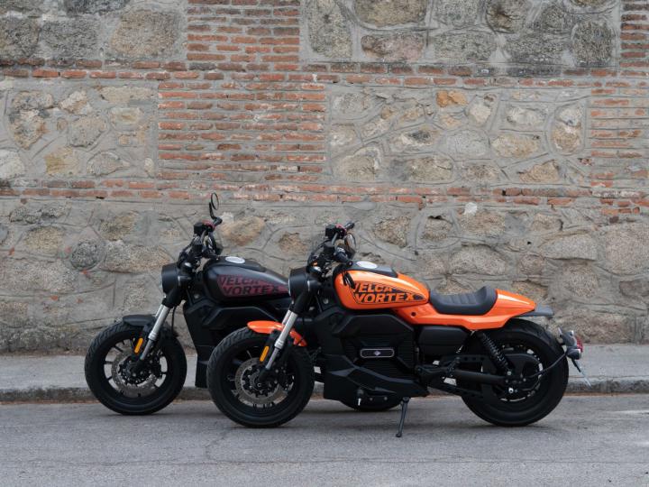 Velca Vortex Naranja y Negra
