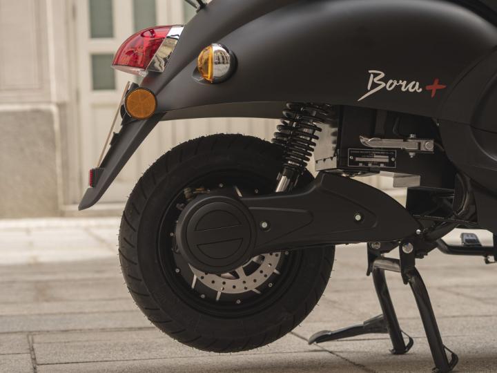 Velca Bora + Negra