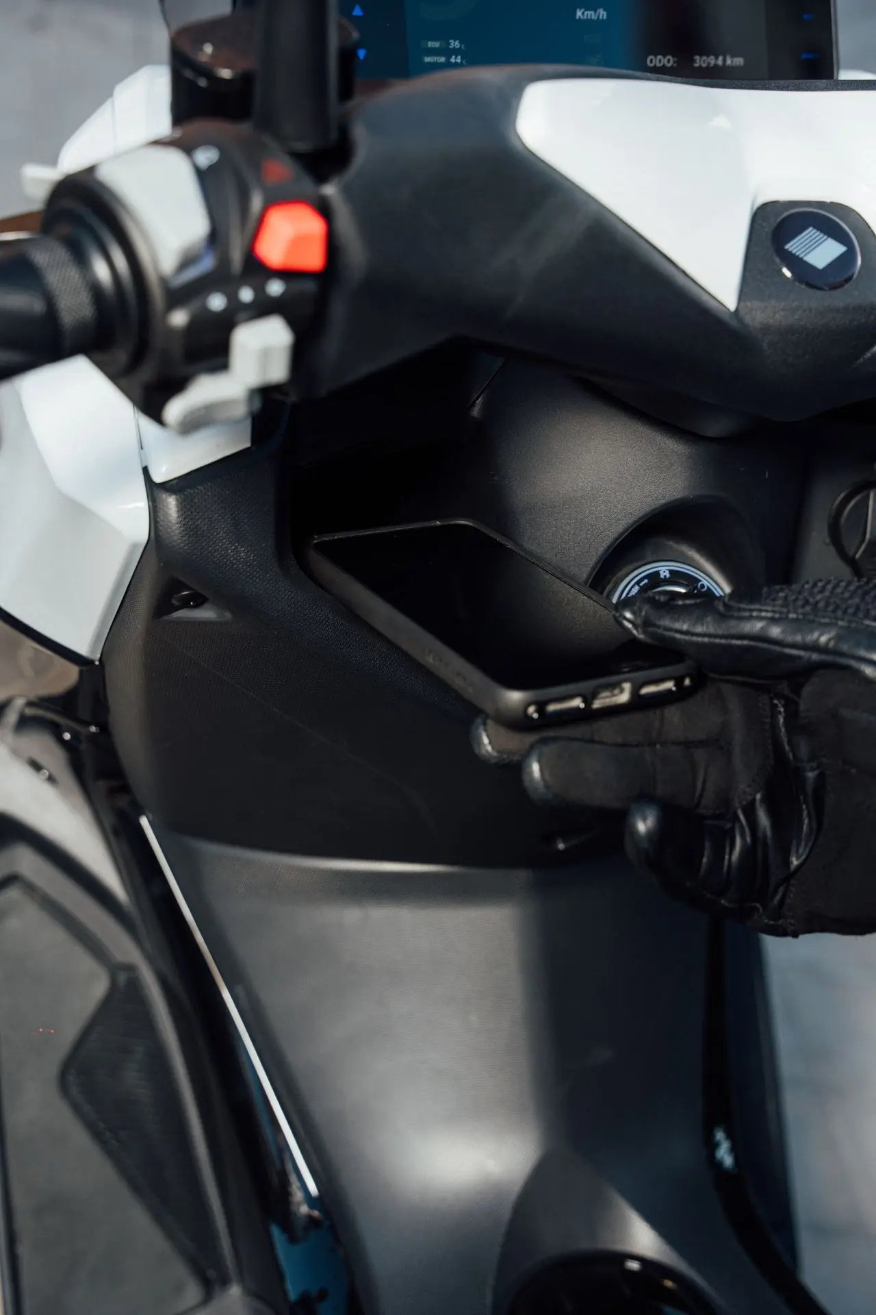 Velca ONE Moto Electrica del Año