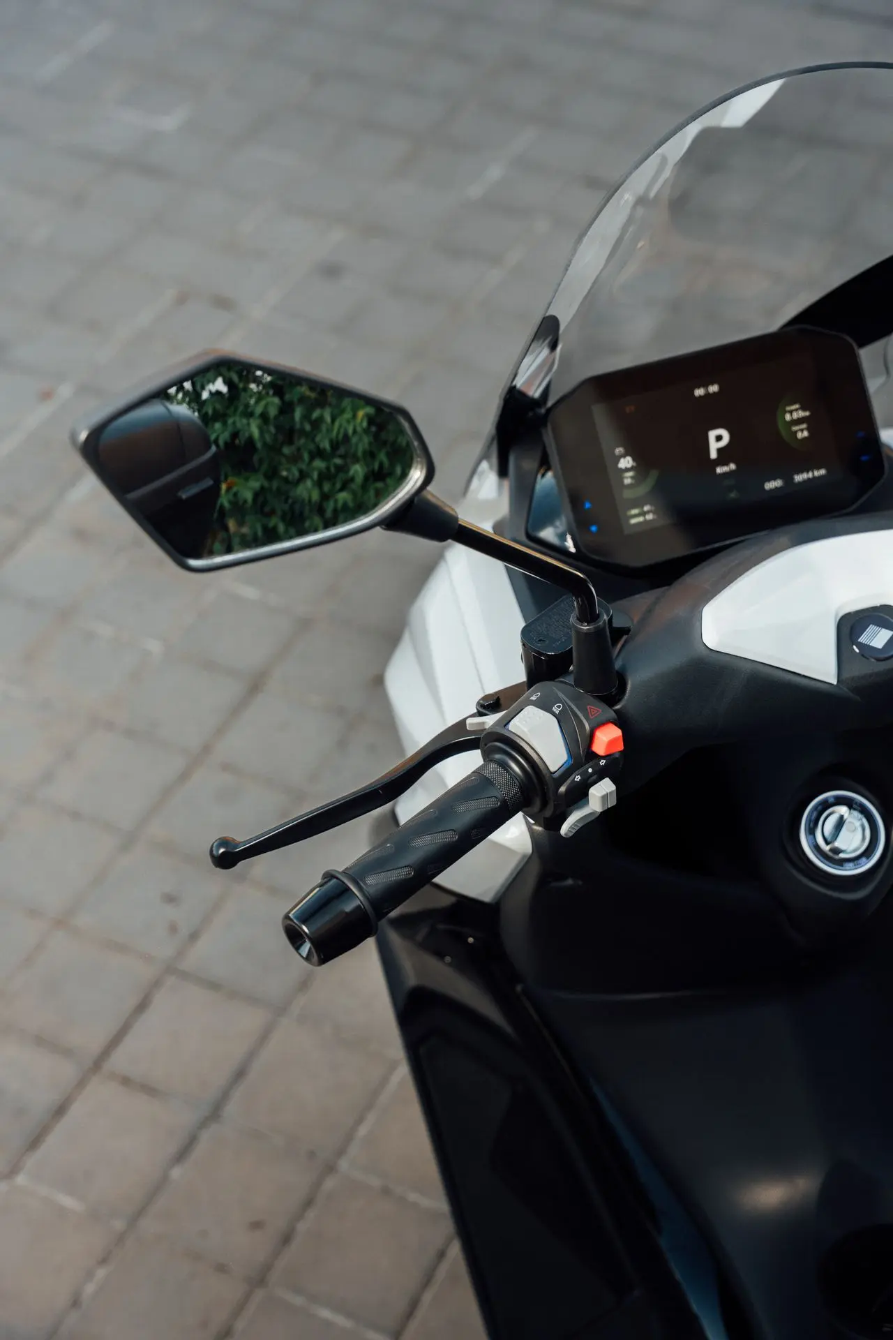 Velca ONE Moto Electrica del Año